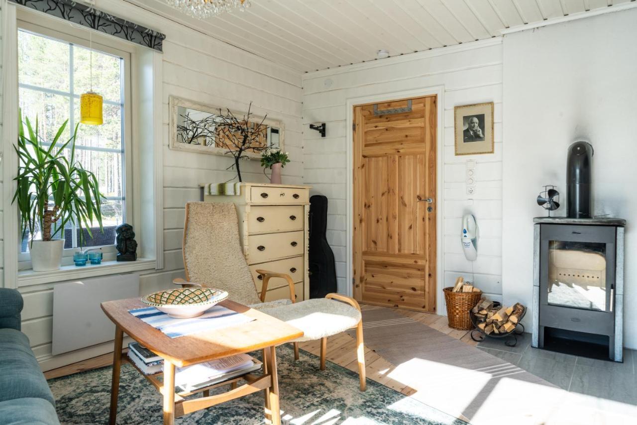 Torpet - Bed And Breakfast Med Charm Norrfjarden Exterior photo